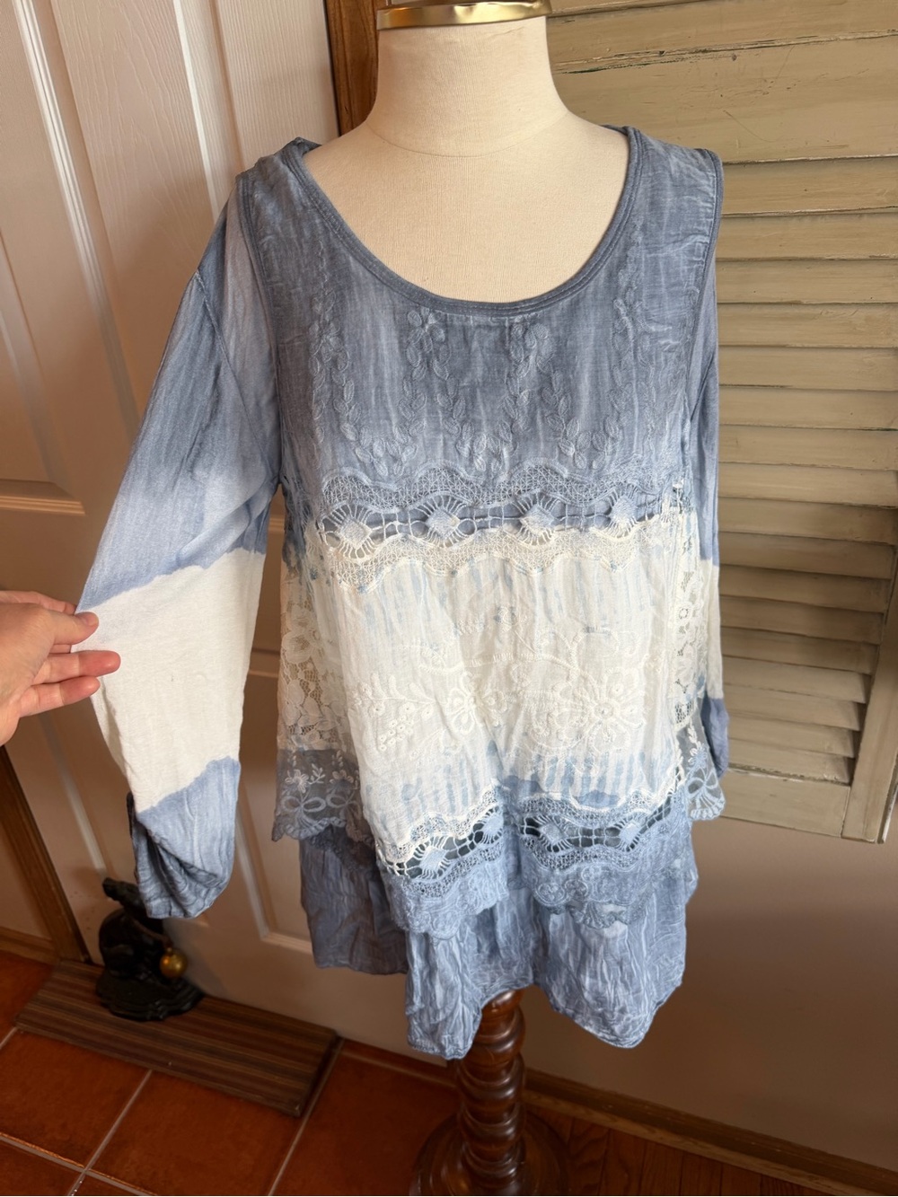 Beautiful Boho Lace-Trim Long Sleeve Top in Blue and White